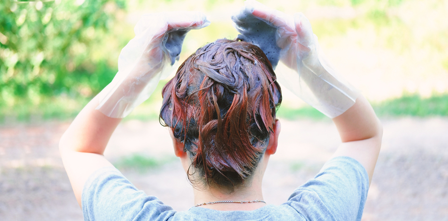 barvení vlasů hennou
