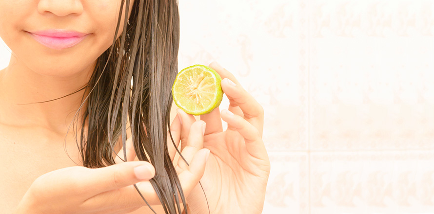 zesvětlování vlasů citronem